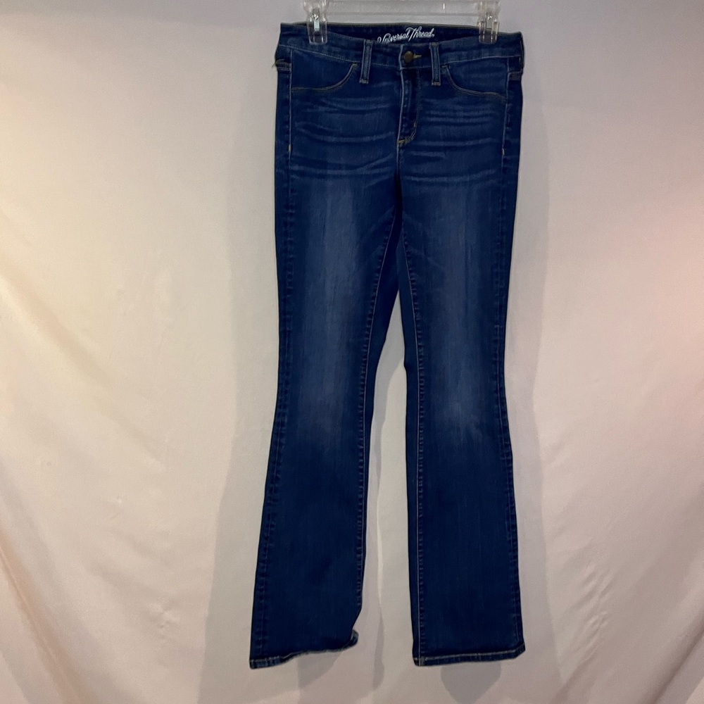 Universal Thread Bootcut Jeans, Size 6